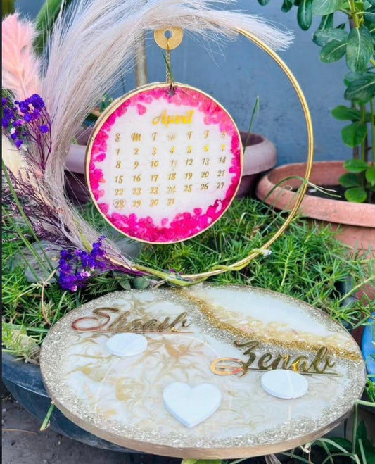 Personalized Resin Engagement Calendar Keepsake